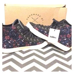 Inkka hightop Shoes